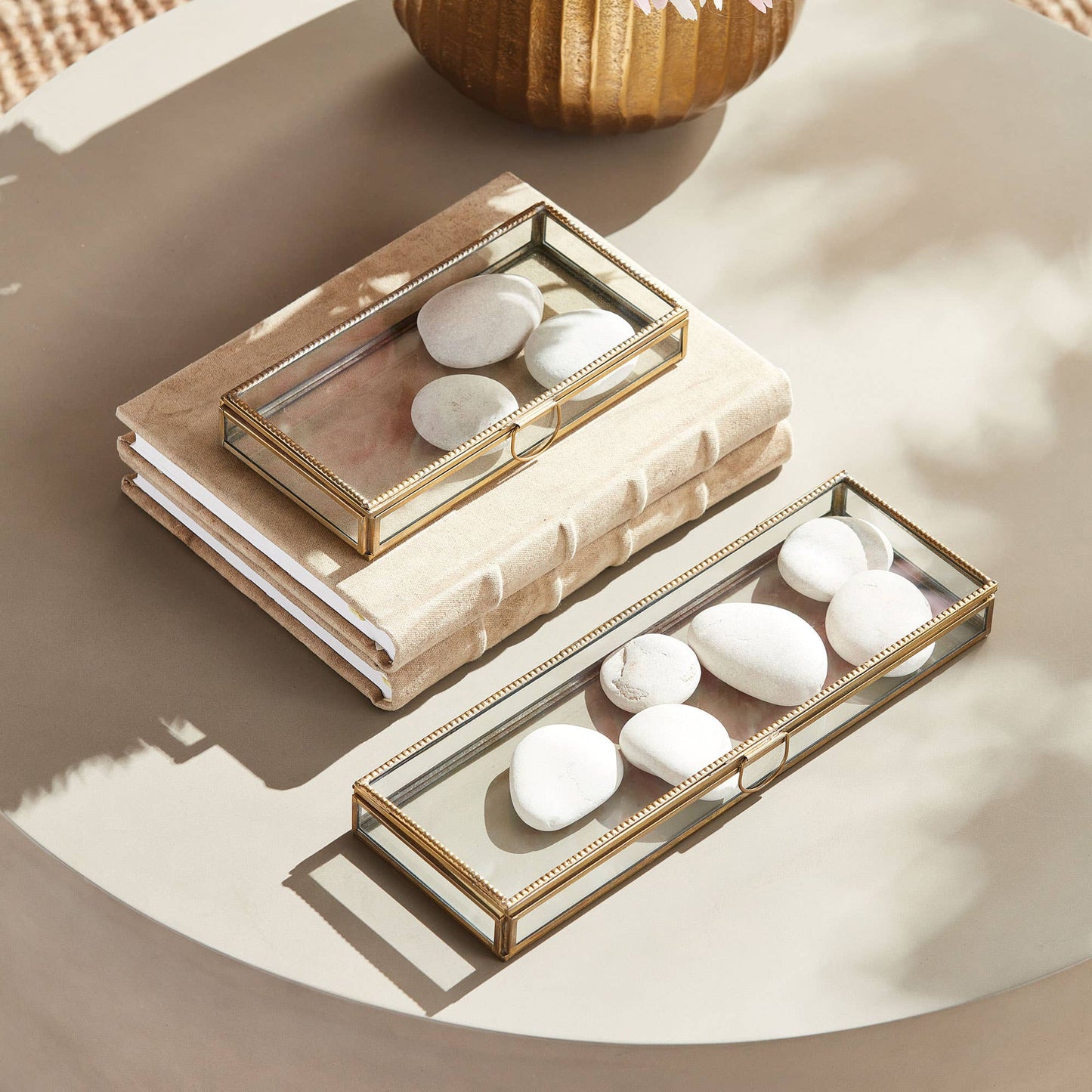 Leida Display Box Small: BRASS / GLASS/IRON