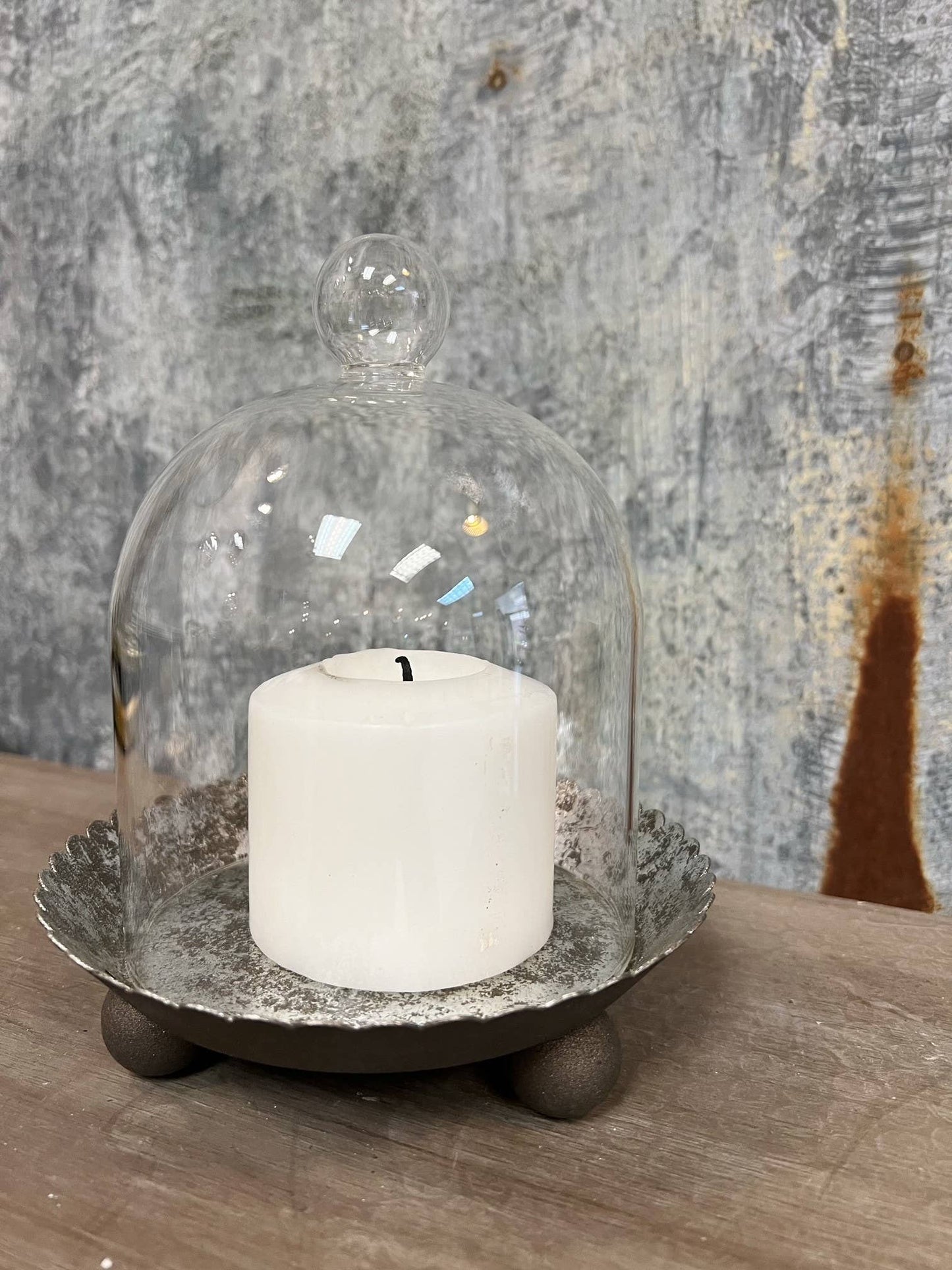 Cloche Candle Holder with Metal Plate: Gold