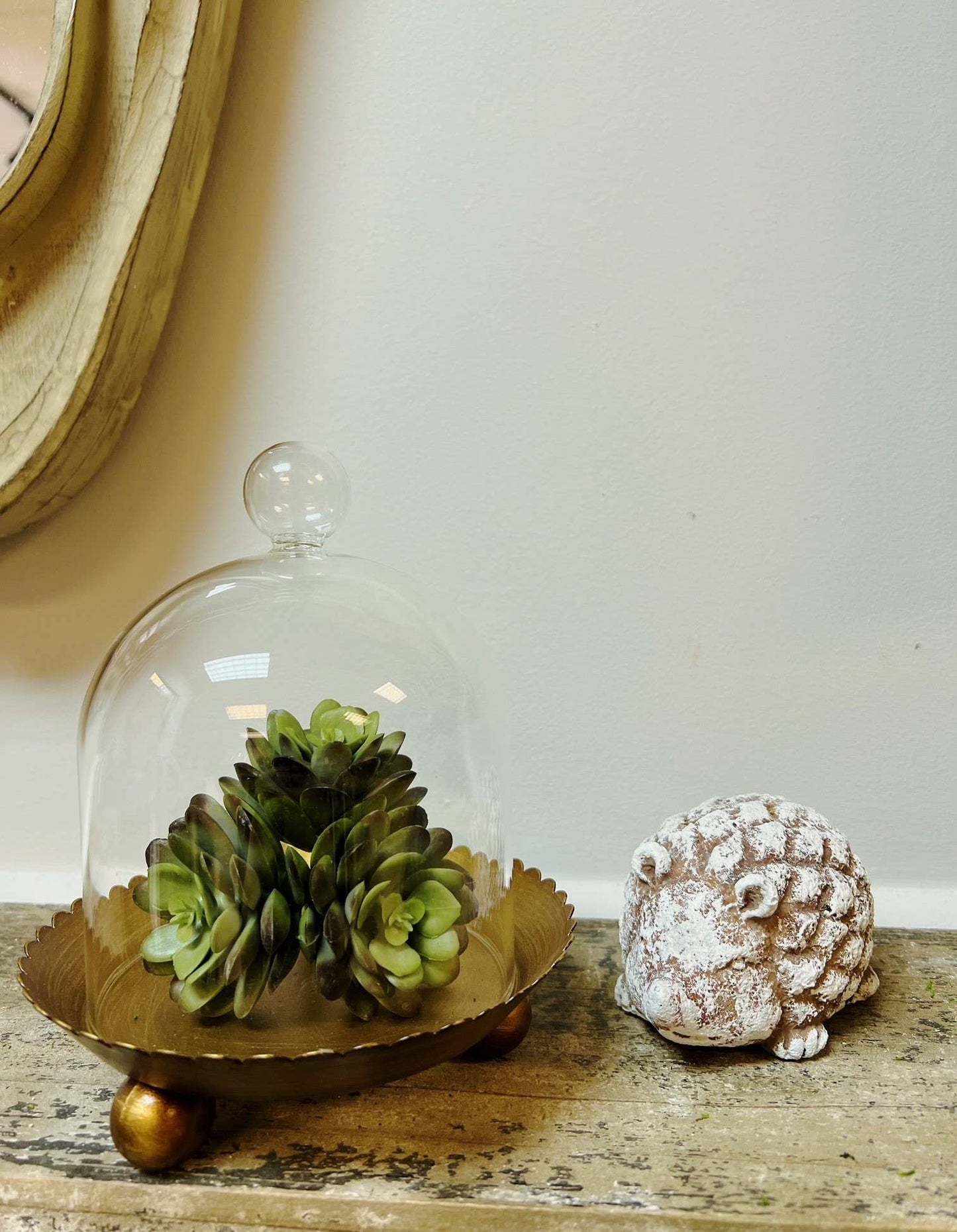 Cloche Candle Holder with Metal Plate: Gold