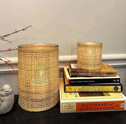 WEAVED RATTAN WRAPPED GLASS VASE/CANDLE HOLDER: Large