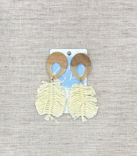 Wood and cream dangling earrings