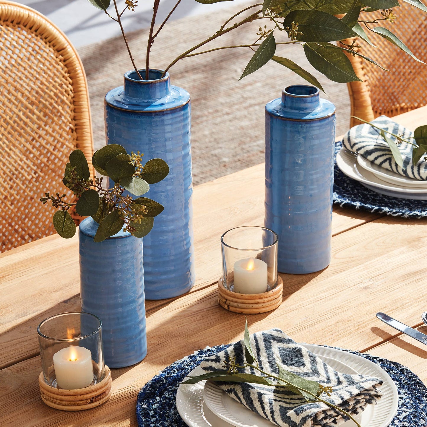 Giada Vase Medium, Blue: Blue / Ceramic/Glaze